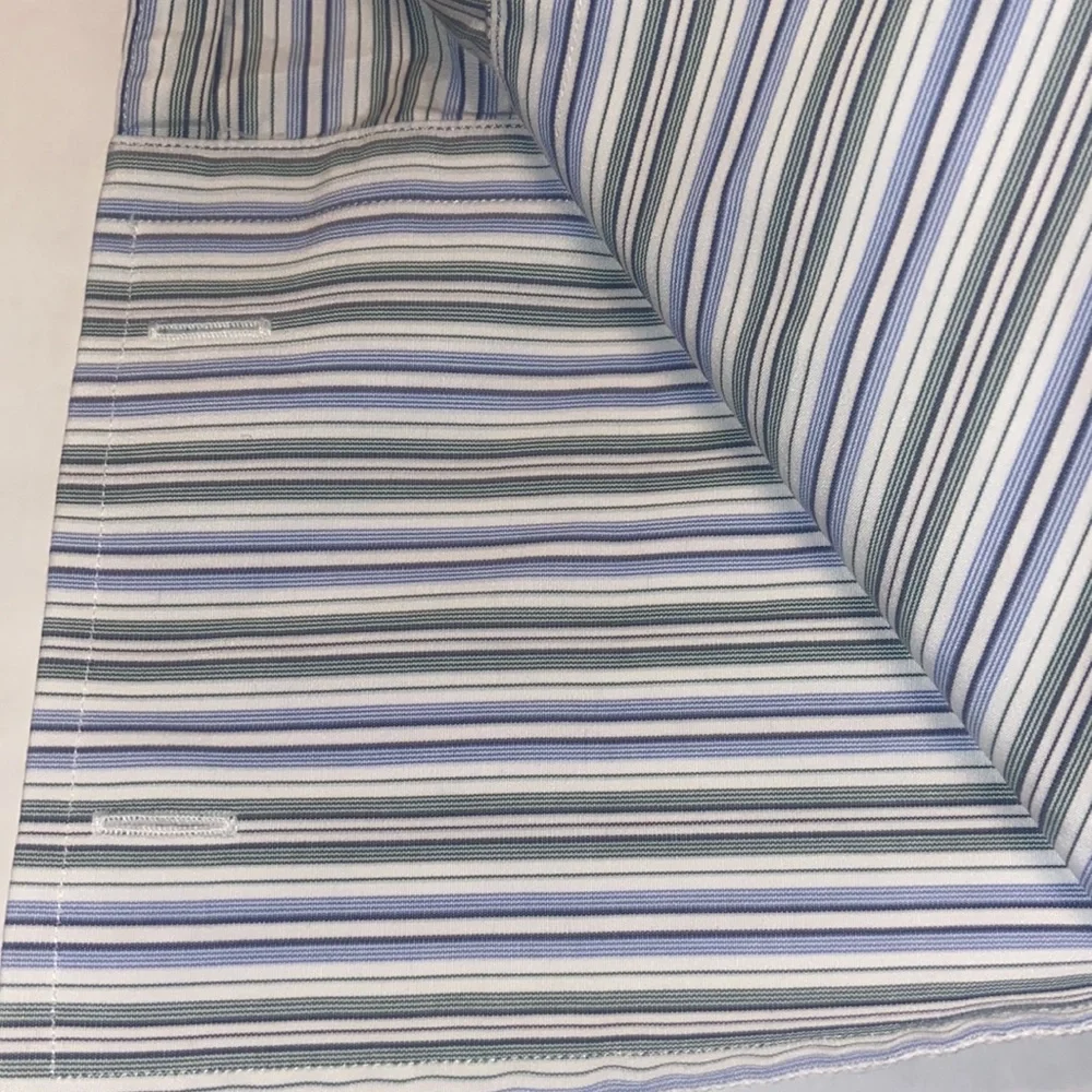 Banana Republic slim fit button down striped shirt size 16-16 1/2 L